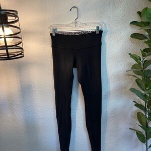 Lululemon Reversible Black High-Waisted Leggings